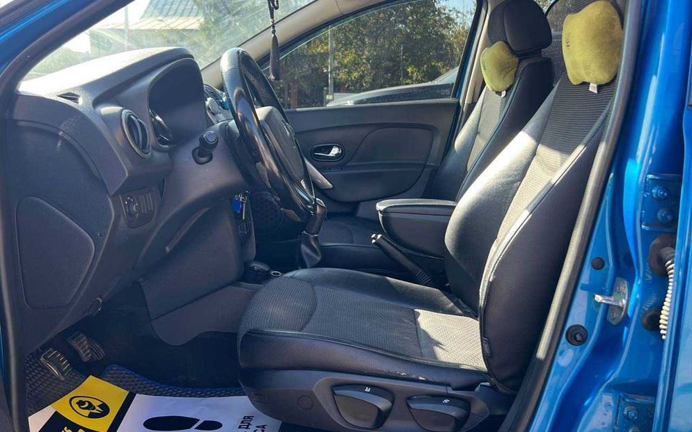 Renault Sandero 2014