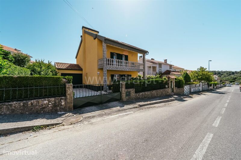 Moradia Isolada T3 / Covilhã, Canhoso