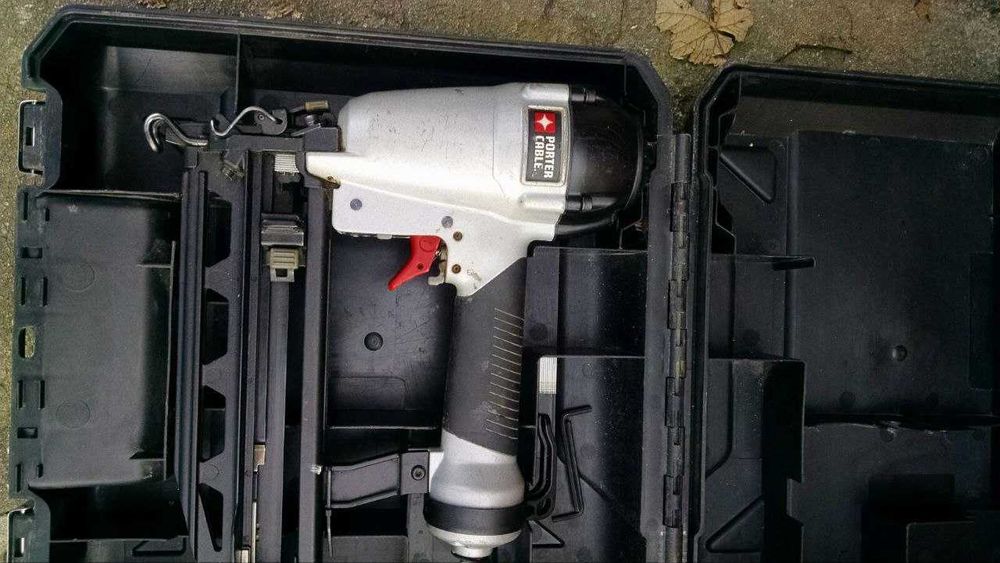 Пневматичний нейлер Porter Cable