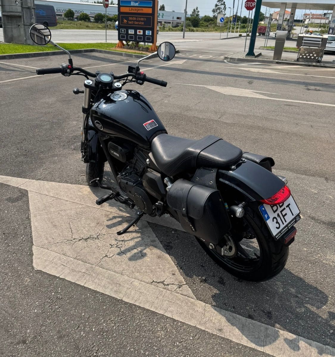 Moto 125 com 950 km Ano 2023    Keeway 125