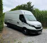Wynajem Iveco Daily 2023 blaszka bus dostawczy hak
