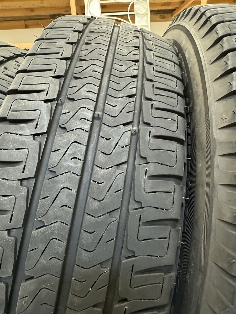 Шини225/75 R16с/Michelin Agilis 21р.стан нових