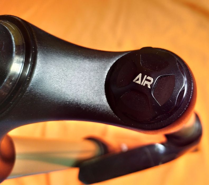 amortyzator X-Fusion Trace 29er 140mm