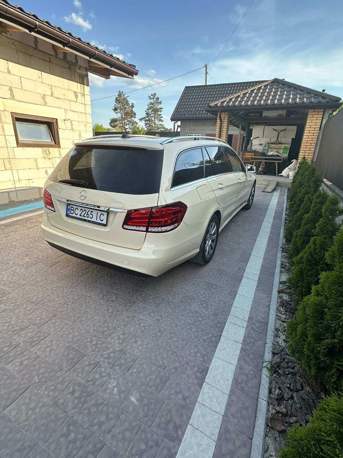 АВТО Mercedec E 200