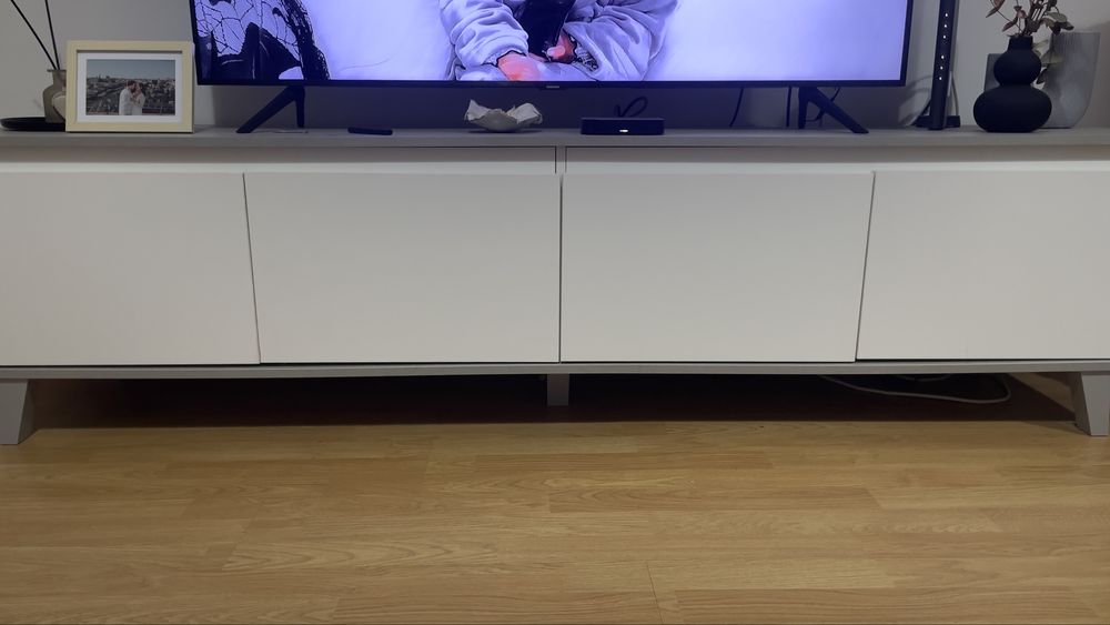 Móvel de televisão