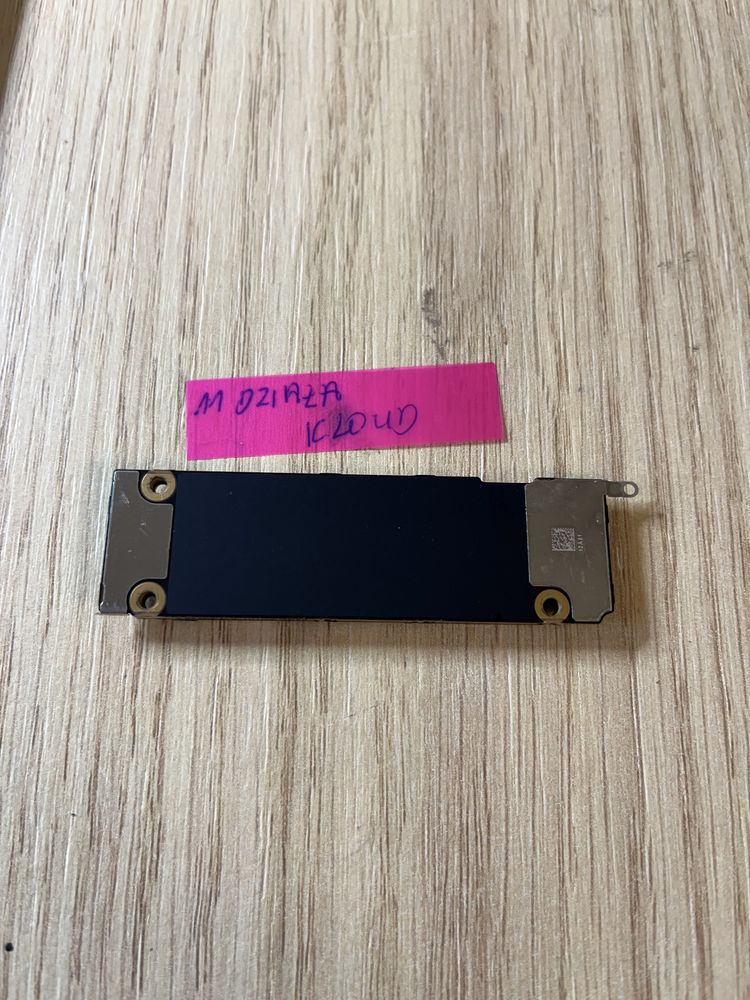 Płyta główna iPhone 11 iCloud sprawna