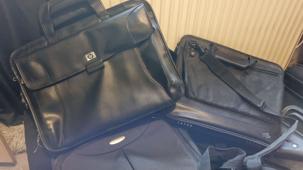 Torba na laptopa
