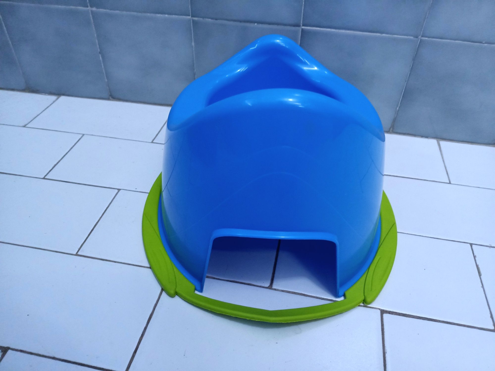Bacio para bebé criança sanita autoclismo  casa quarto apartamento.