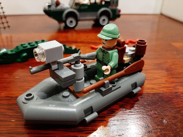 Lego Indiana Jones River Chase