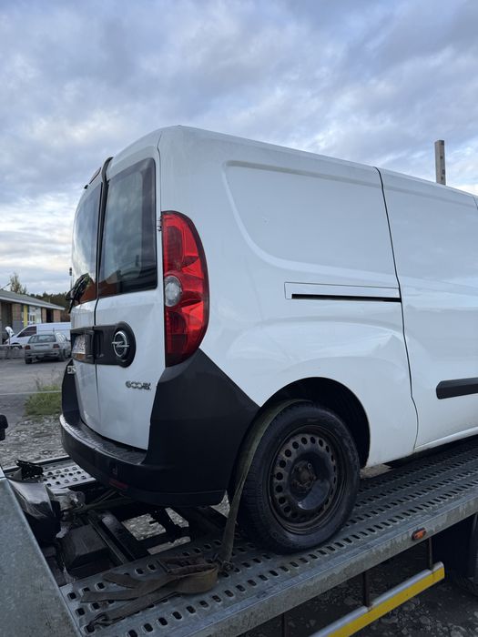 Розбираю Opel Combo Fiat Doblo 1.4газ/бенз 2013року