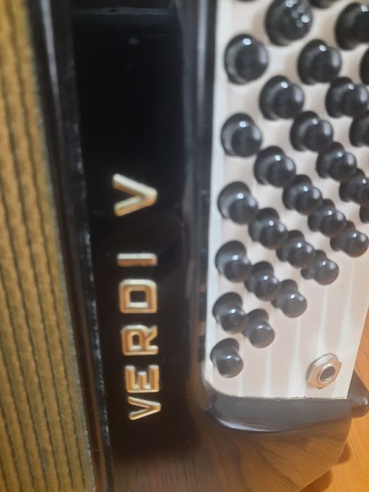 Akordeon Hohner Verdi 5. Musette.