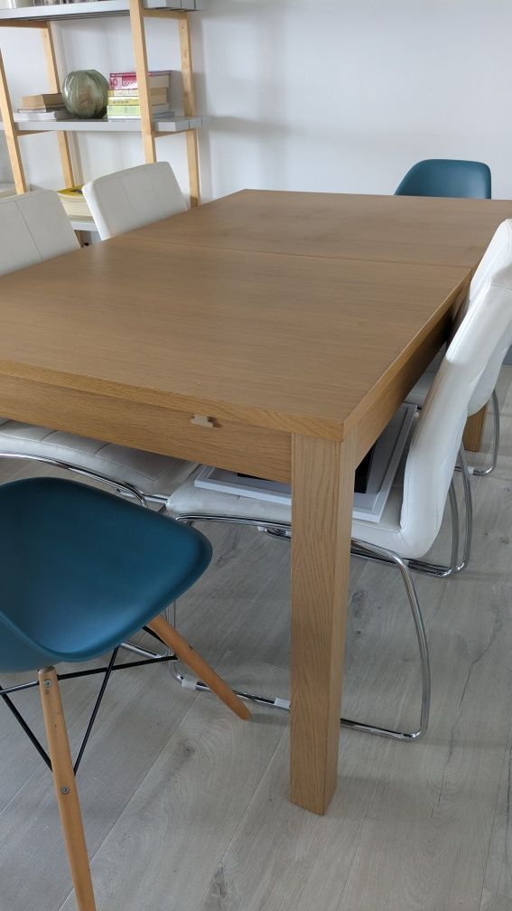 Mesa de refeição extensível