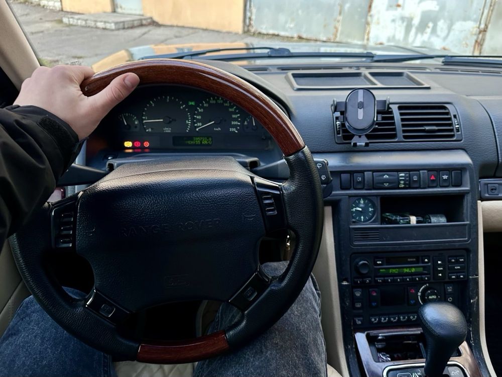 Range Rover Pegas
