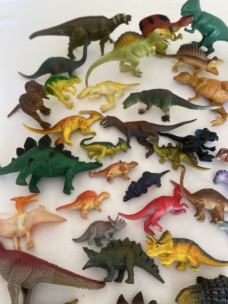 55 Dinossauros todos impecaveis