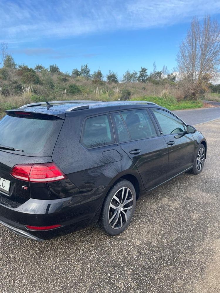 VW GOLF Variant 1.6TDI Versao Sound