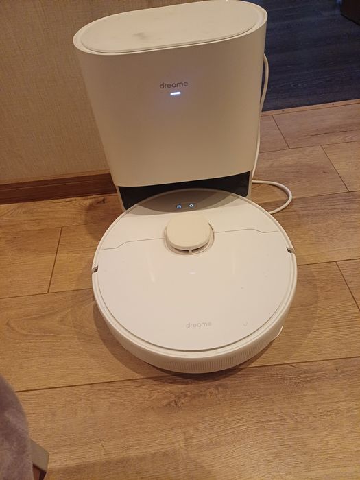 Робот-пилосмок Dream D10plus