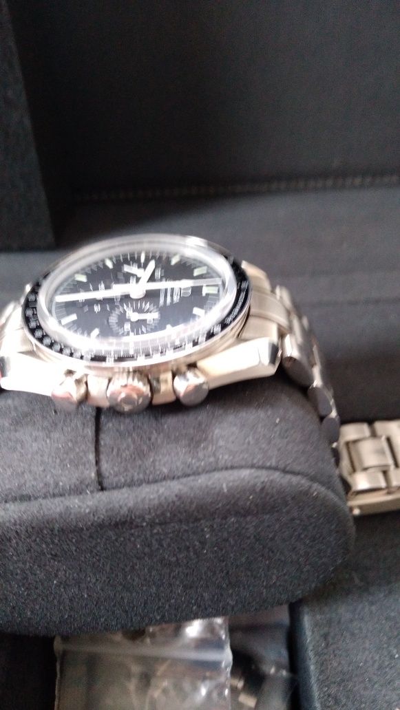 Omega seamaster moonwatch profesional hesalit