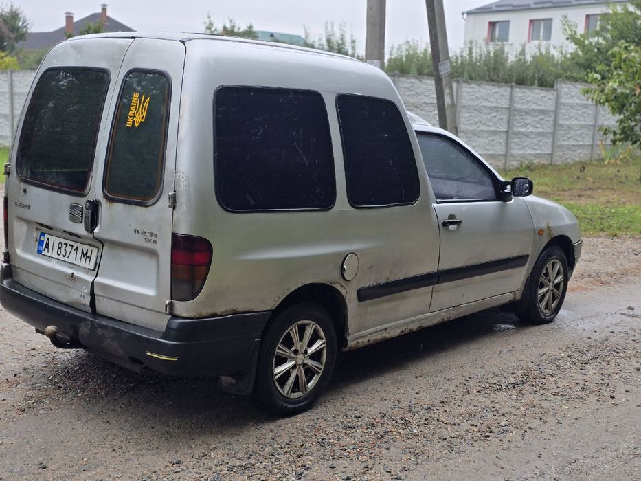 Продам seat inca