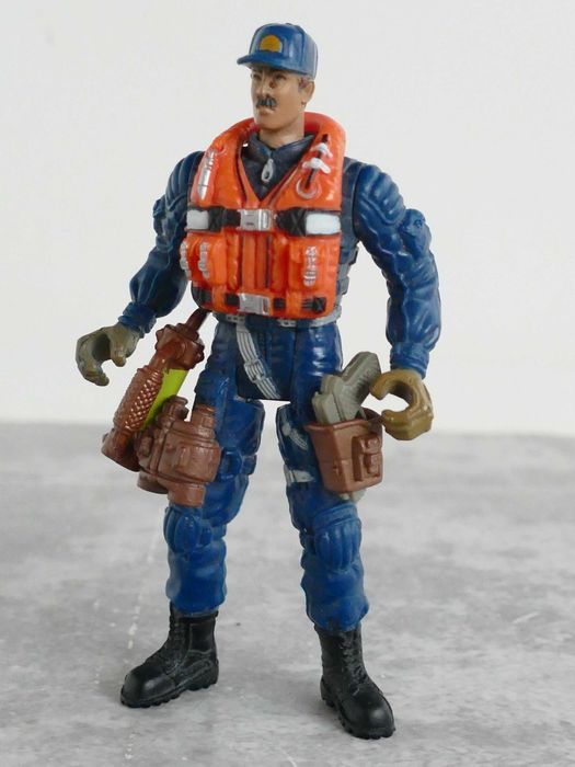 Figurka policjanta z serii Soldier Force 9