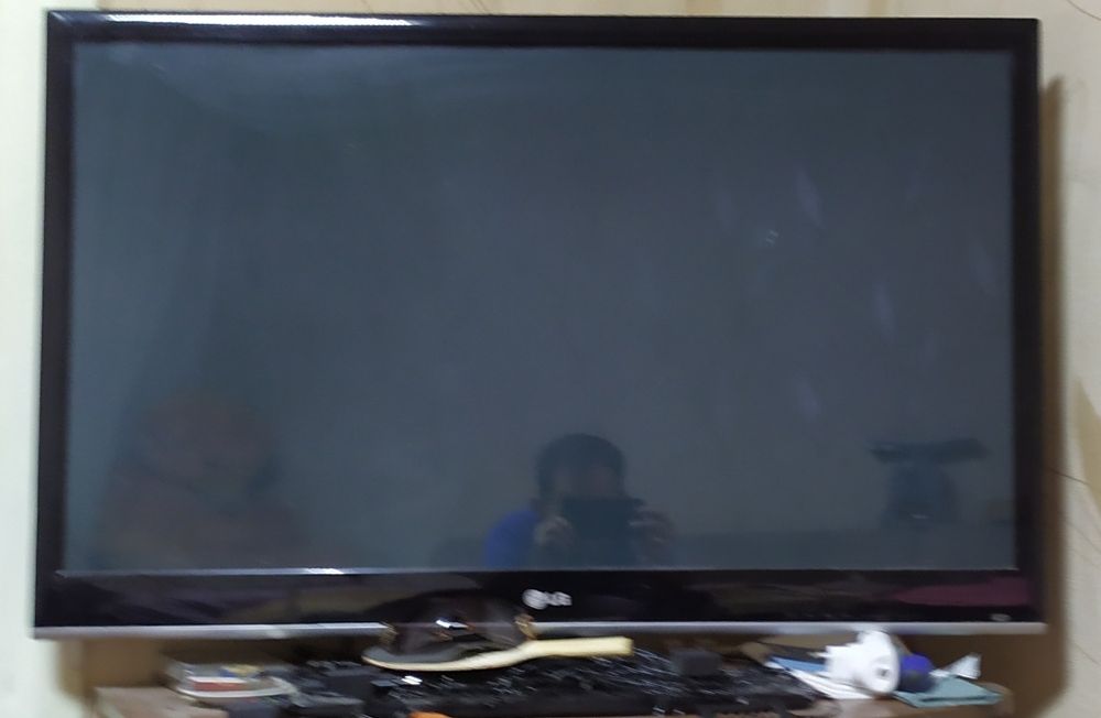 Телевизор Lg 42"