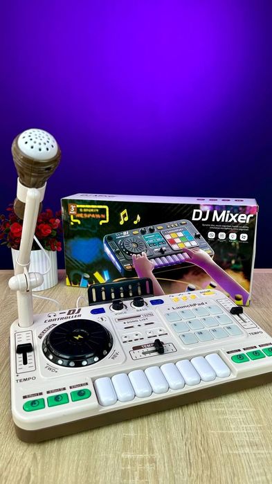 Піаніно дитяче,пульт діджея, синтезатор дитячий,DJ установка,мікрофон