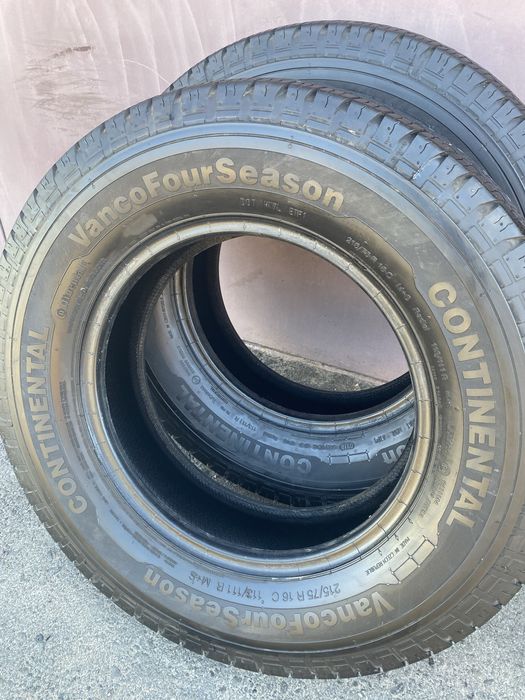 215/75/16C M+S Continental 2шт