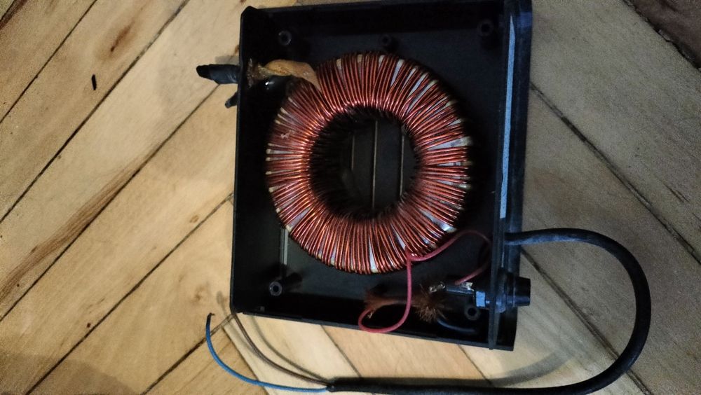 Transformator toroidalny