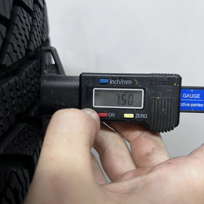 4шт зима 185/60/R15 2022р 7,5мм Semperit Master Grip 2