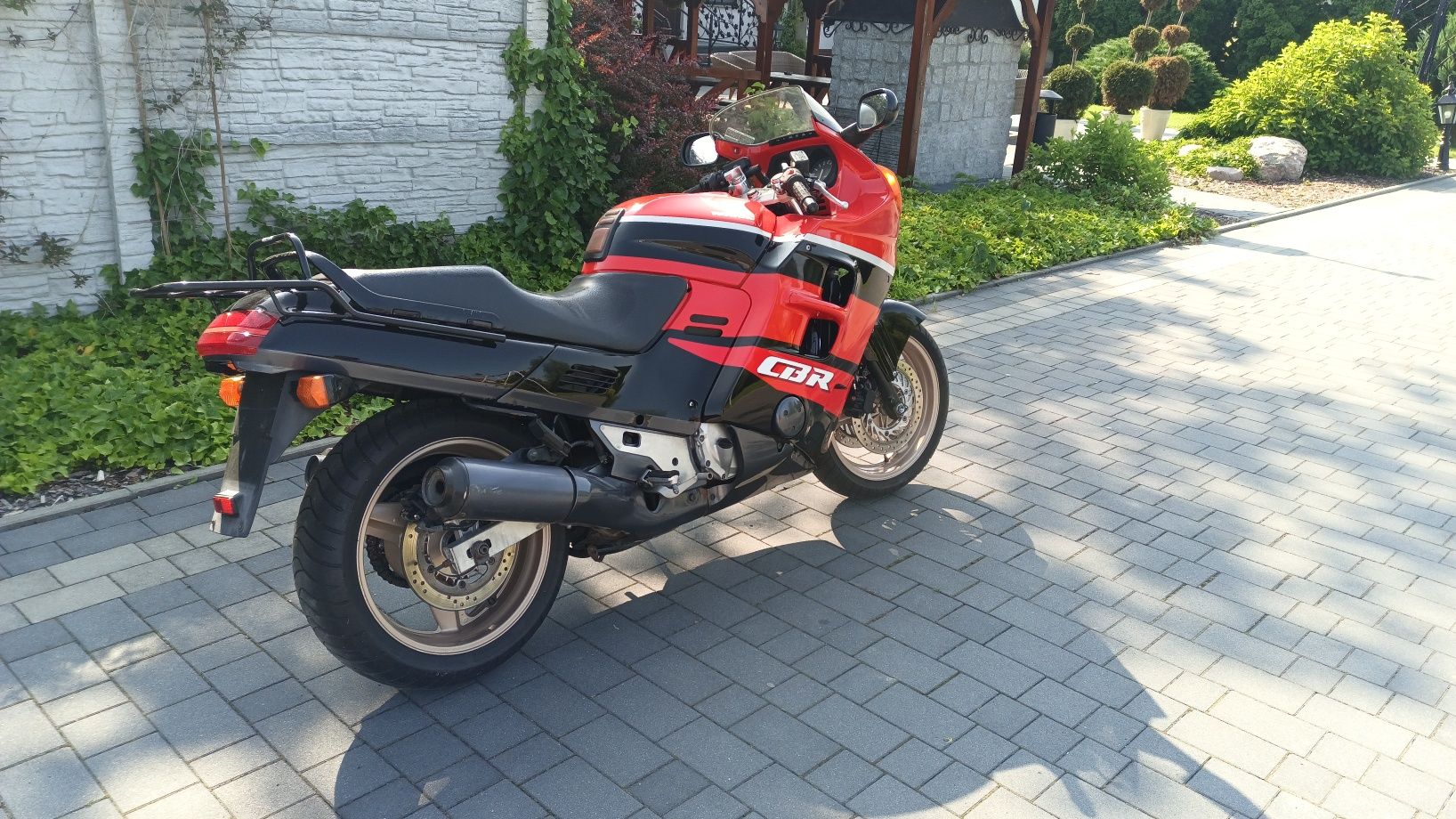 Honda CBR 1000F 24 sc