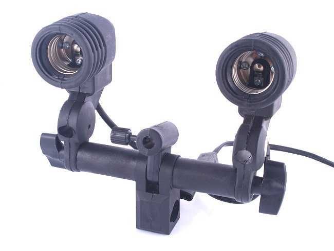 Подвійний тримач для спалахів та ламп постійного світла