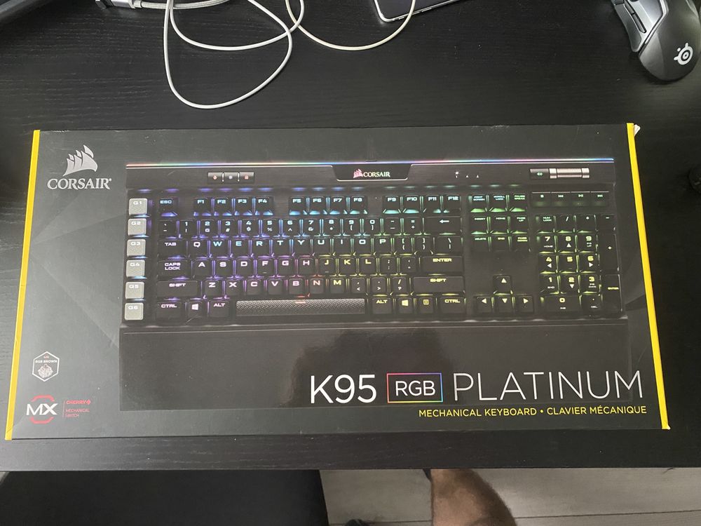 Klawiatura mechaniczna Corsair K95 RGB Platinum czarna