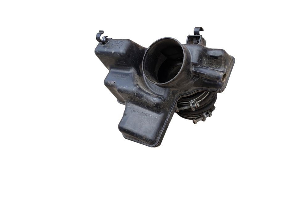 Резонатор воздушного фильтра Lexus RX300 2003-2009 разборка