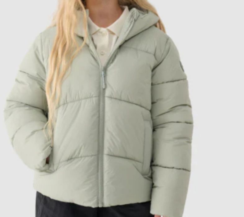 Продам великий пакет речей на дівчинку 8-12 років