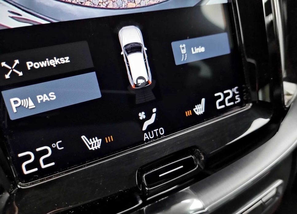 Авто з Європи Volvo XC 60 D3 Momentum Pro