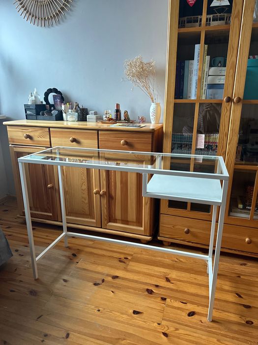 Białe Biurko/Konsola IKEA VITTSJÖ szklane – bardzo dobry stan
