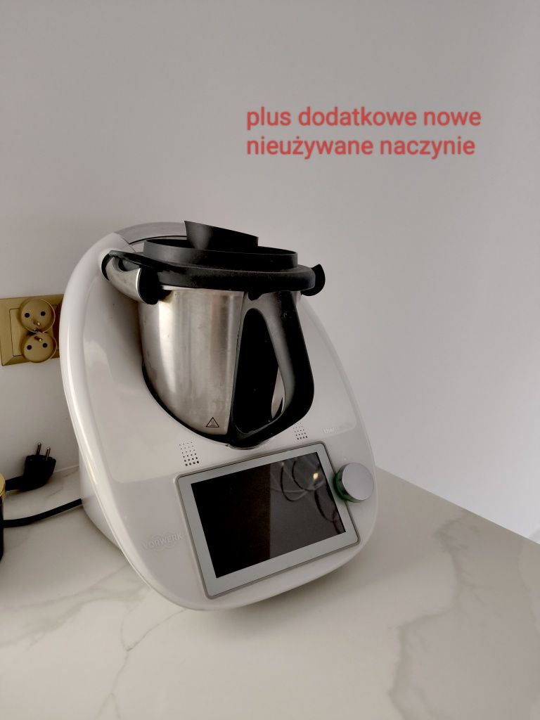Thermomix® TM6  plus nowe dodatkowe naczynie