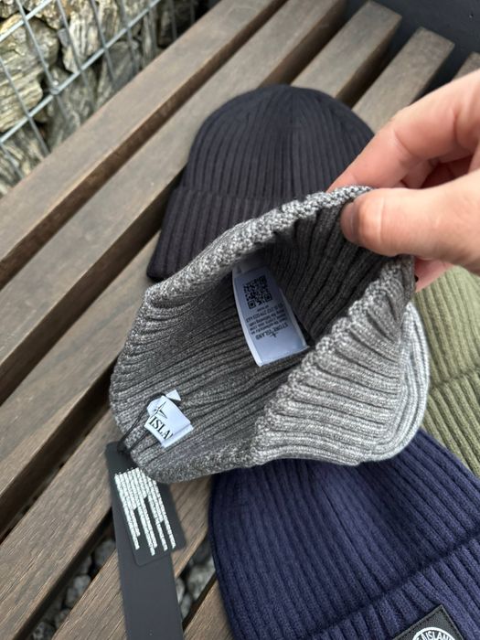 Шапка Stone Island