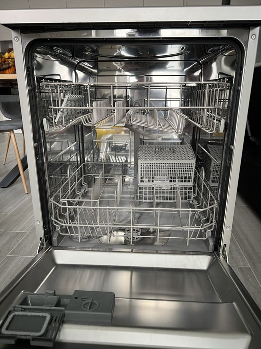 Lava loiça 12 serviços