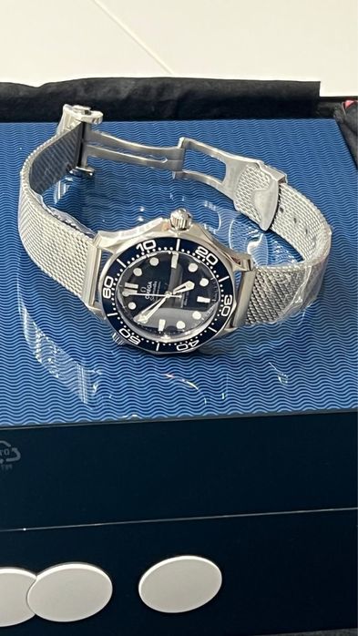 Omega Seamaster Diver 300M James Bond 60th Anniversary Edition
