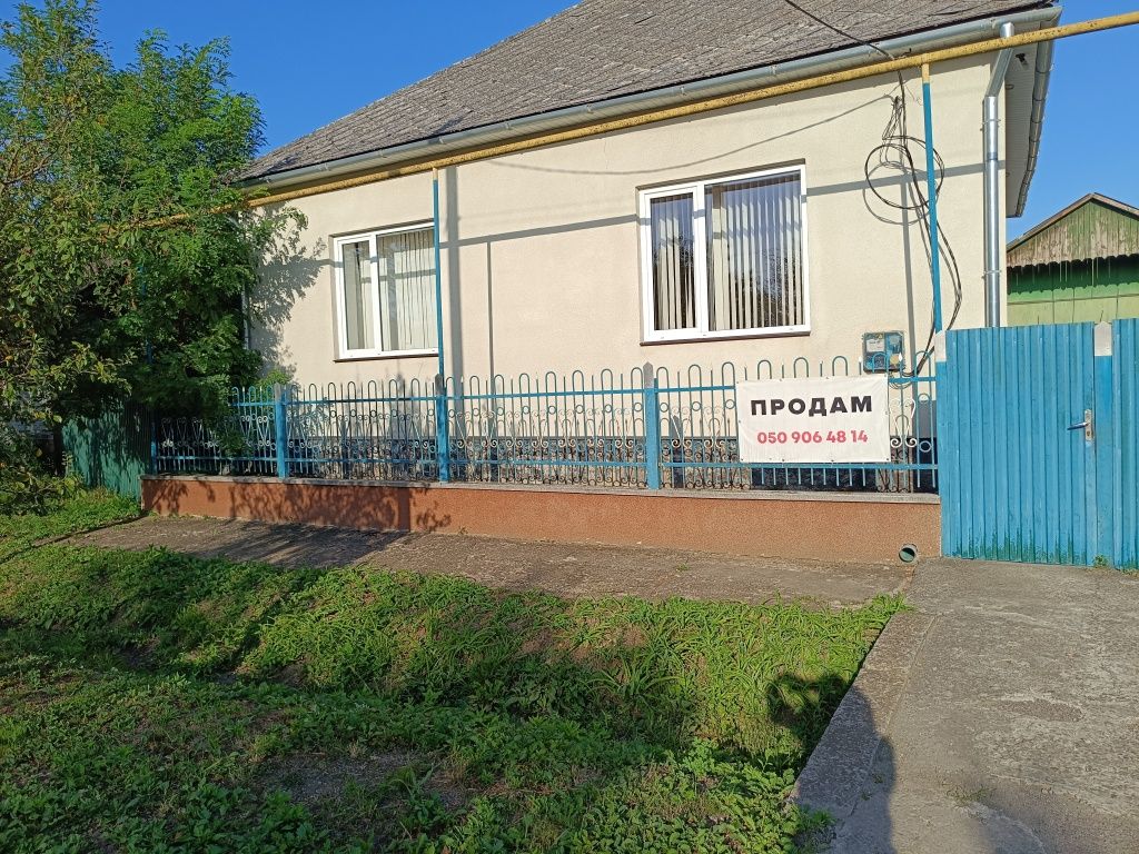 Продаж будинку біля Мукачево