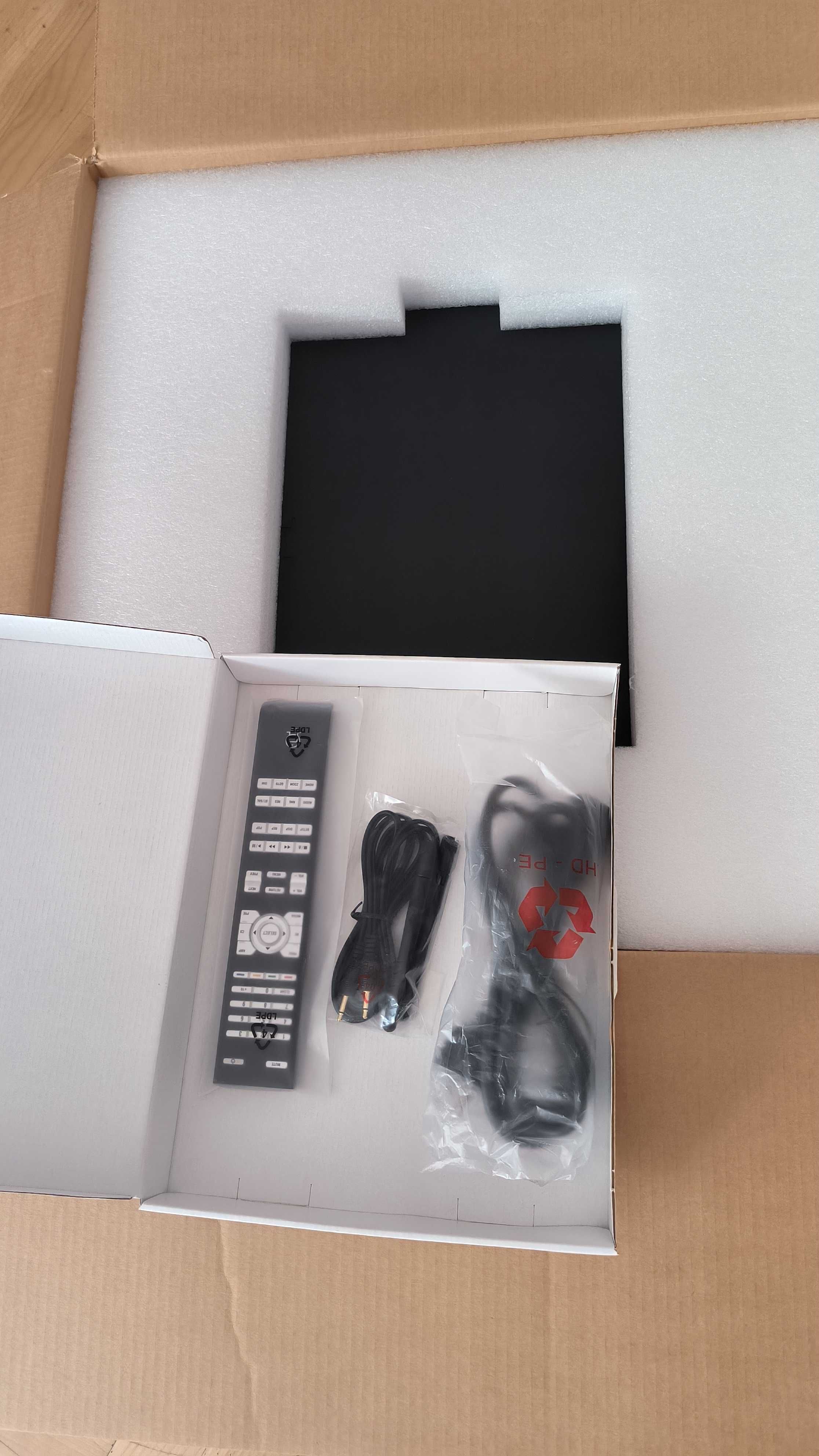 Primare A60/Primare PRE60 poweramp ta preamplifer ta processor hi end