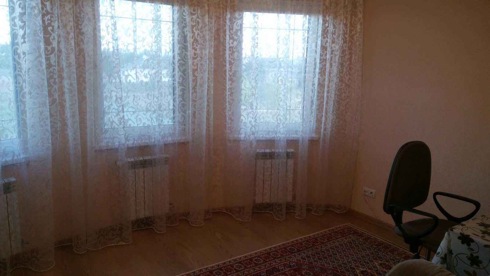 Продам новий сучасний будинок з усіма зручностями.