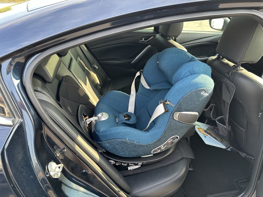 Автокрісло Cybex Sirona Z i-Size та Base Z