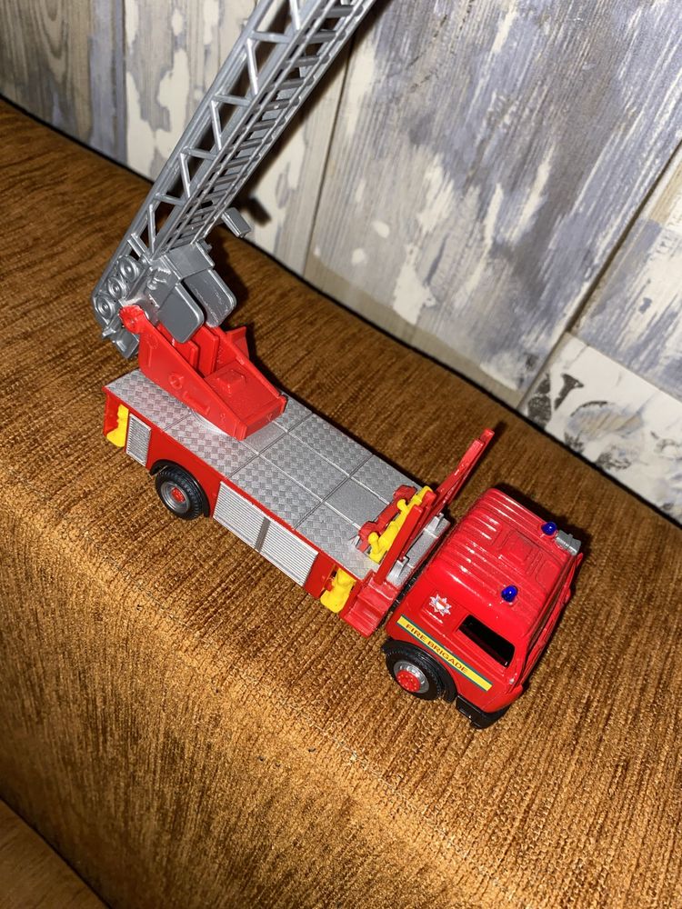 іграшка Пожежна машина