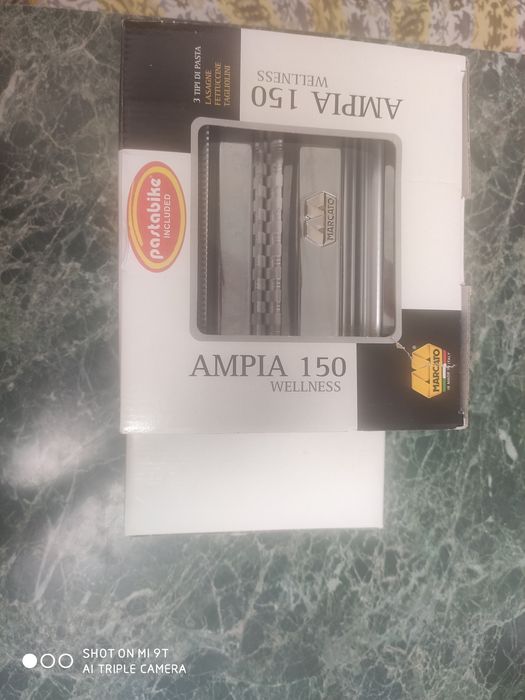 Продається  нова локшинорізка і тісторозкатка