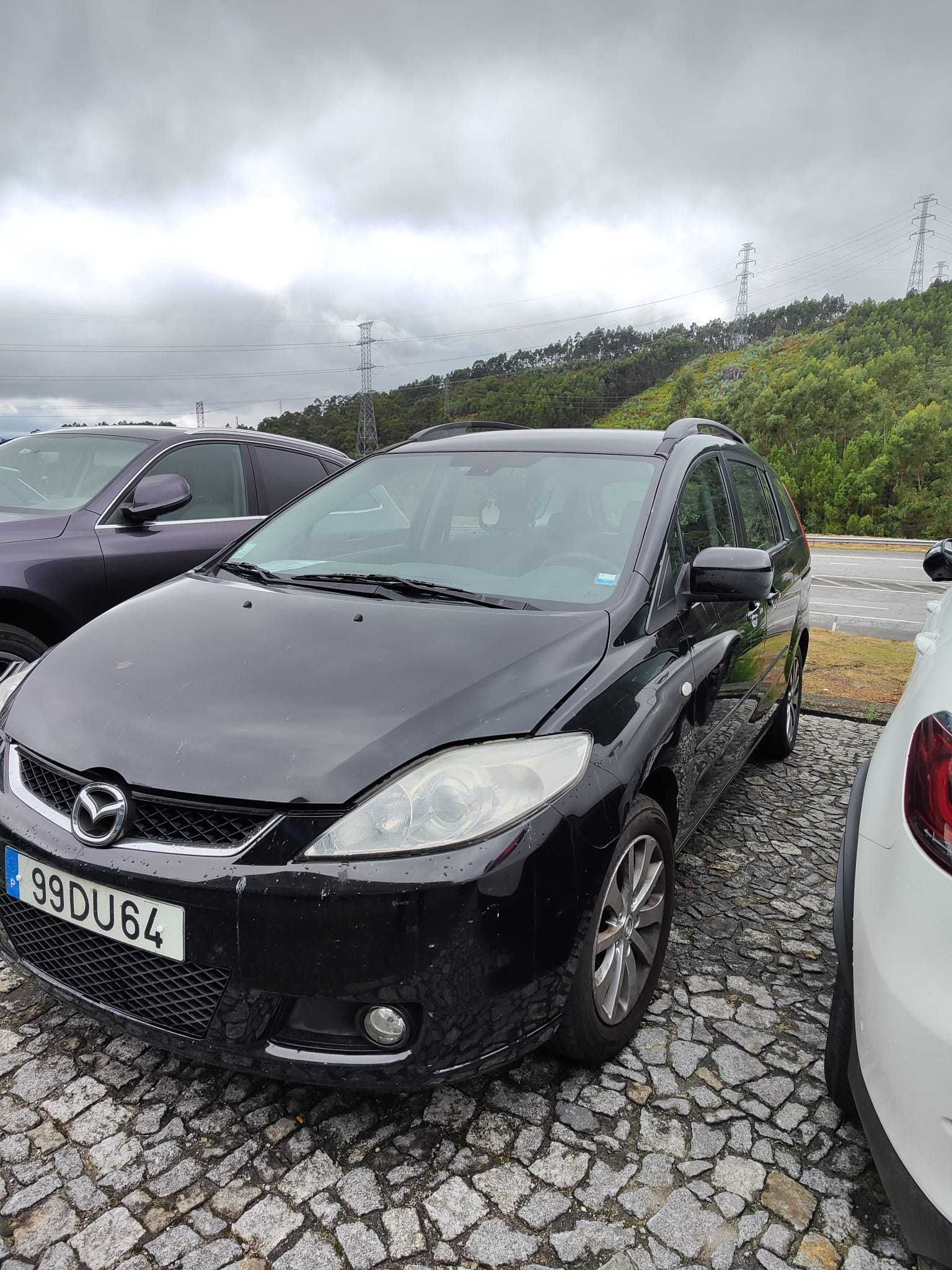 MAZDA 5, 7 lugares a diesel - junta da colaça avariada