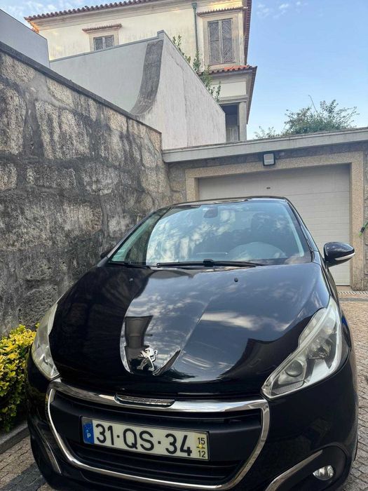 Peugeot 208 1.6 HDi / BlueHDi 75