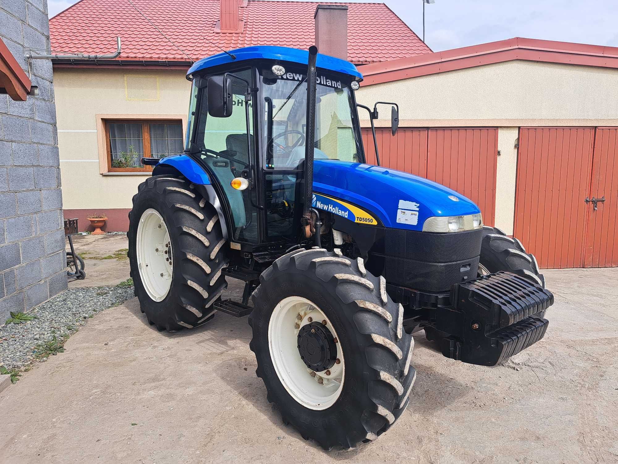 New Holland  td5050 cały mechaniczny  100KM