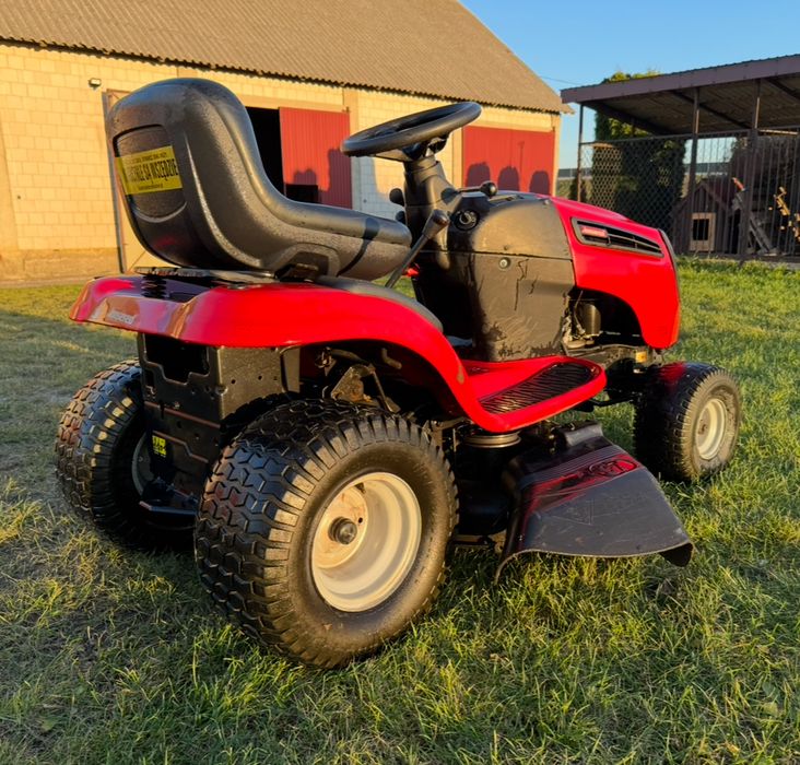 Jonsered LT2216, Husqvarna