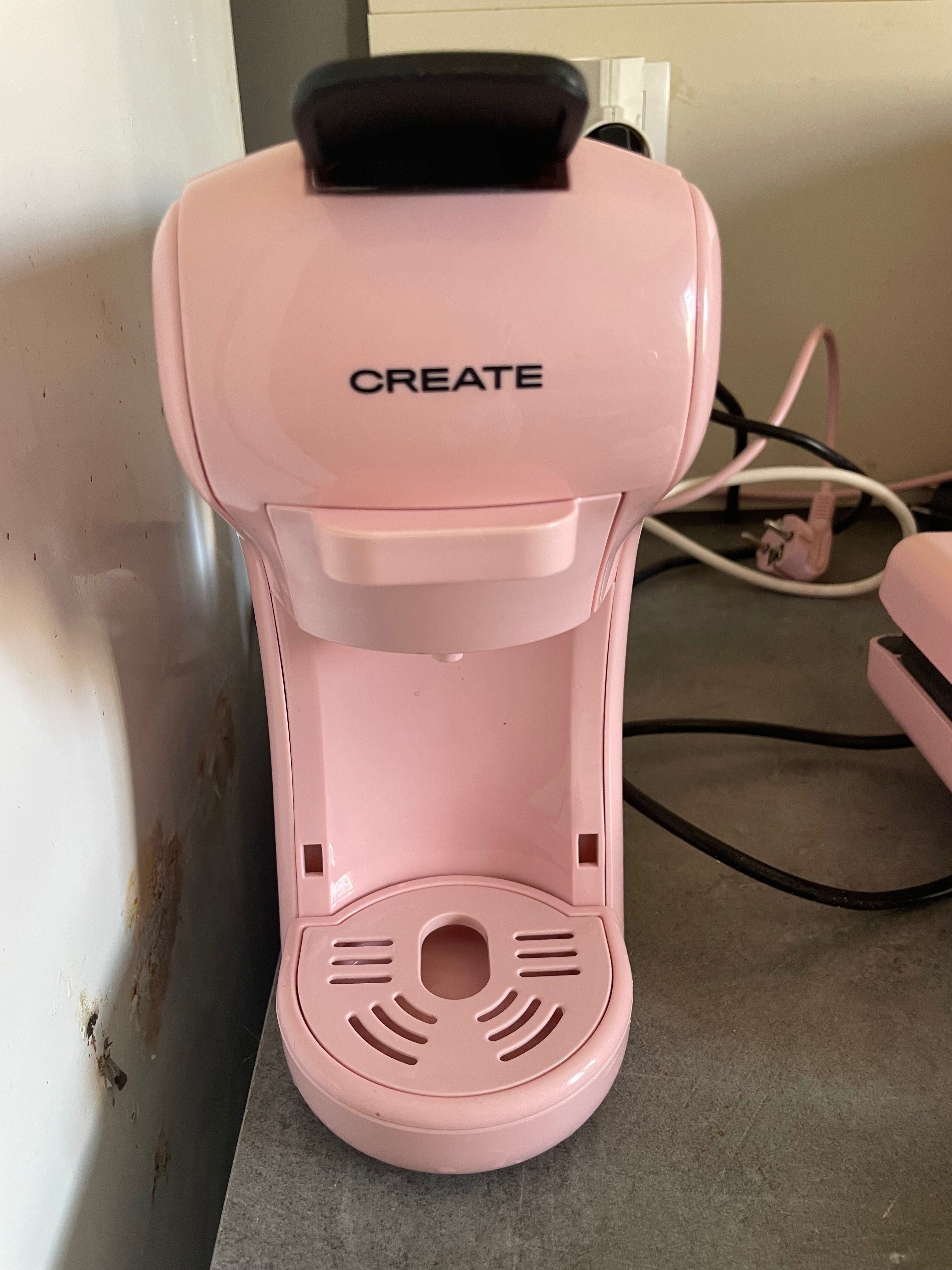 Airfryer, Microondas, Tostadeira e Máquina de Café cor de Rosa